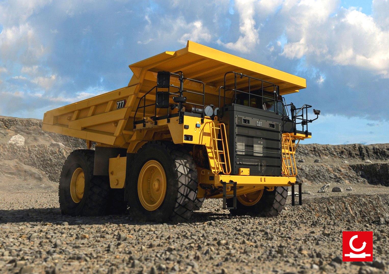 Карьерный самосвал